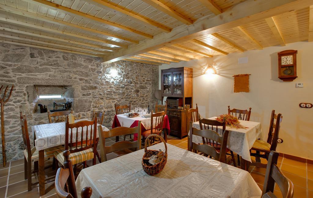 Casa Rural A Avoa Maria Campo Lameiro Exterior photo