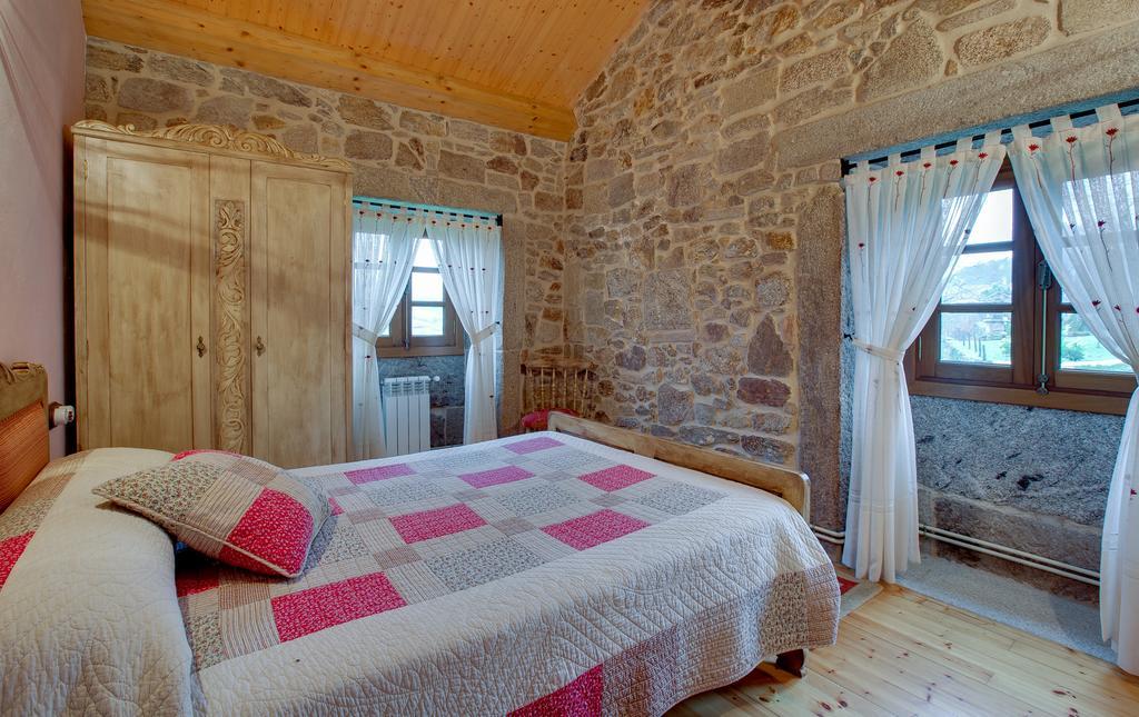 Casa Rural A Avoa Maria Campo Lameiro Room photo